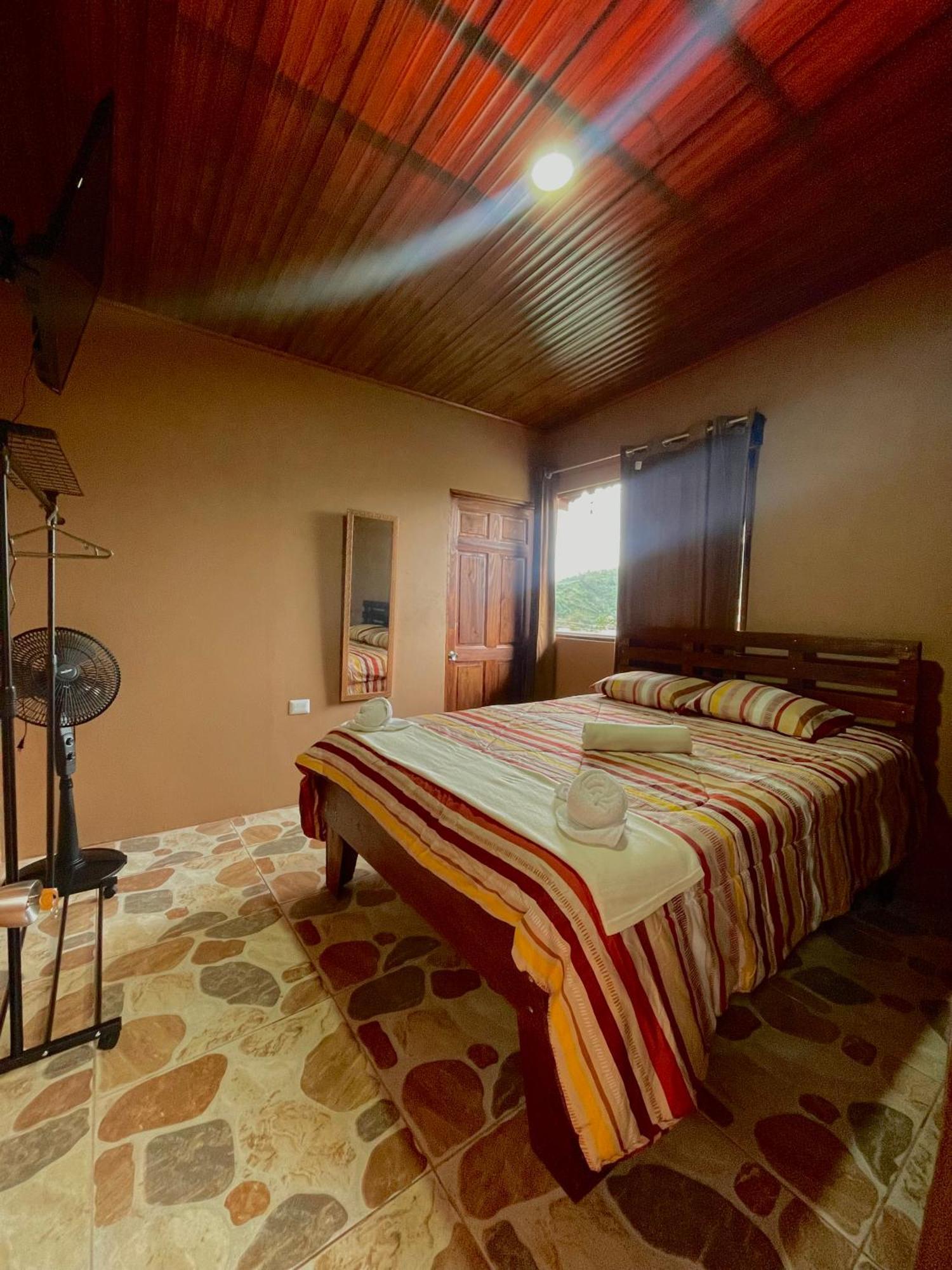 Dreams Lodge Orosi Cartago Exterior foto